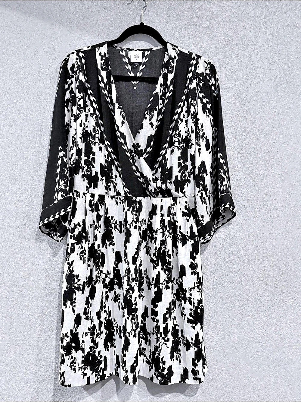 CAbi X-Factor Abstract Print Wrap Mini Dress Black & White XL Like New